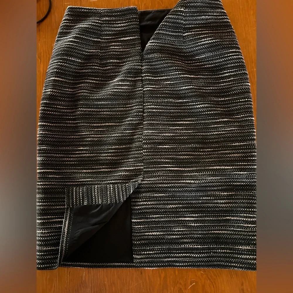 Nanette Lepore Short Pencil Skirt Size 6